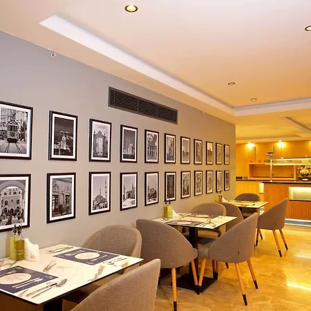 Days Inn By Wyndham Istanbul Airport Arnavutkoy 3*