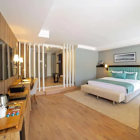Days By Wyndham Arnavutkoy Hotel