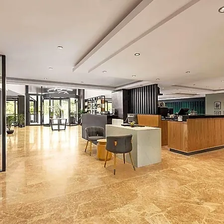 Days By Wyndham Arnavutkoy Hotel