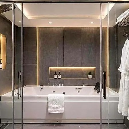 Days By Wyndham Arnavutkoy Hotel 3*