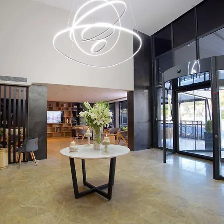 Days By Wyndham Arnavutkoy Otel 3*